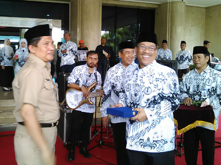 Pencarian PGRI Pesisir Selatan - Persatuan Guru Republik Indonesia Cabang Pesisir Selatan